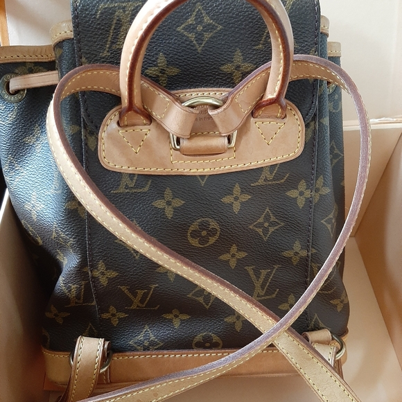 Louis Vuitton backpack Part 2/2 listing. - Picture 3 of 16